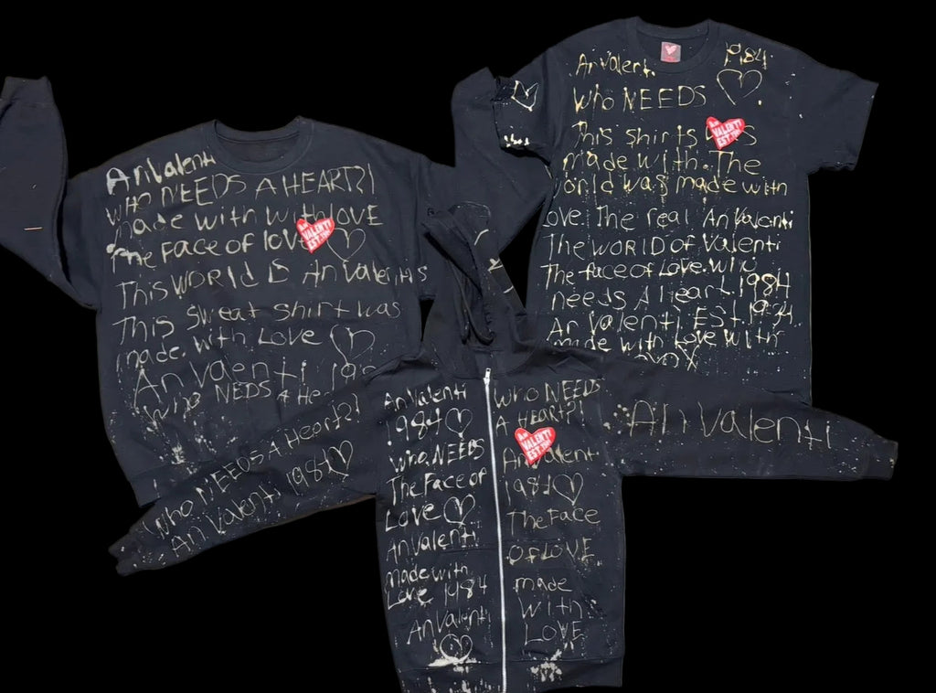 An Valenti Doddle Tee